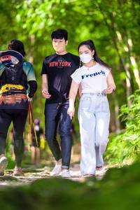 BIB: 
                            <button type="button" onclick="openModal(19386263)" class="btn btn-primary btn-sm float-right btn-popup" data-toggle="modal" data-target=".modal-high-quality">
                        <i class="fas fa-shopping-cart"></i> Add to Cart
                    </button>
                                            <button type="button" onclick="isThisMe(19386263, true)" class="btn btn-success btn-sm float-right btn-popup btn-isme hidden" data-toggle="tooltip" data-placement="bottom" title="นี่คือรูปของคุณใช่ไหม คลิกที่นี่เพื่อเอาเข้าอัลบั้ม">
                        <i class="fas fa-plus"></i> Add to album
                    </button>
                    <button type="button" onclick="isThisMe(19386263, false)" class="btn btn-warning btn-sm float-right btn-popup btn-isnotme hidden">
                        <i class="fas fa-ban"></i> Remove from album
                    </button>